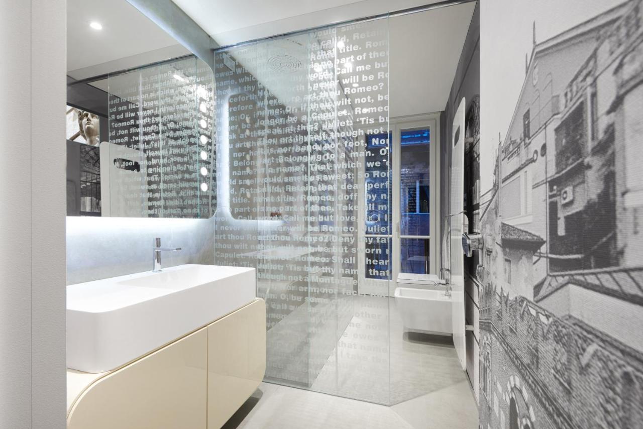 Lords Of Verona Luxury Apartments Exteriör bild