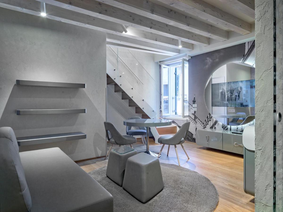Lords Of Verona Luxury Apartments Exteriör bild