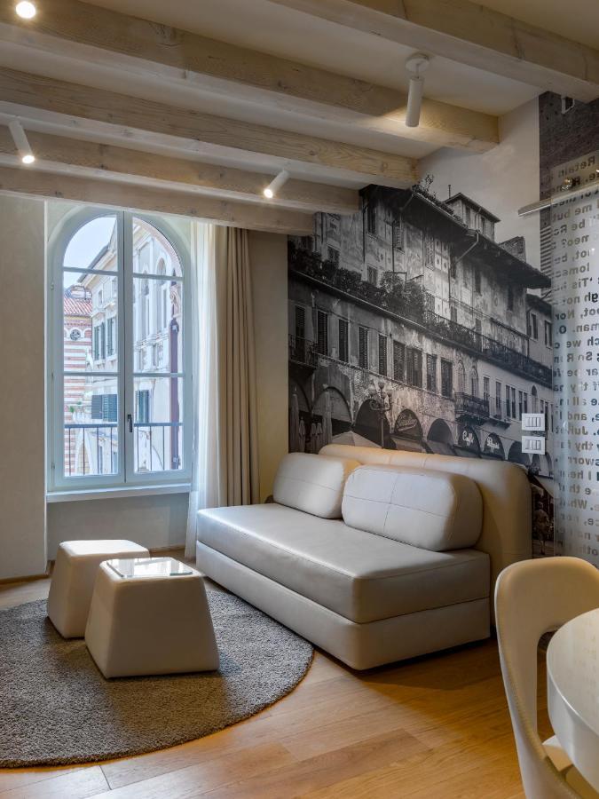 Lords Of Verona Luxury Apartments Exteriör bild