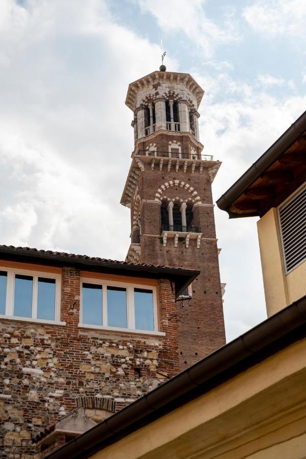 Lords Of Verona Luxury Apartments Exteriör bild